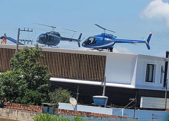 Solar Alcantara & Lazzarotto Bombinhas